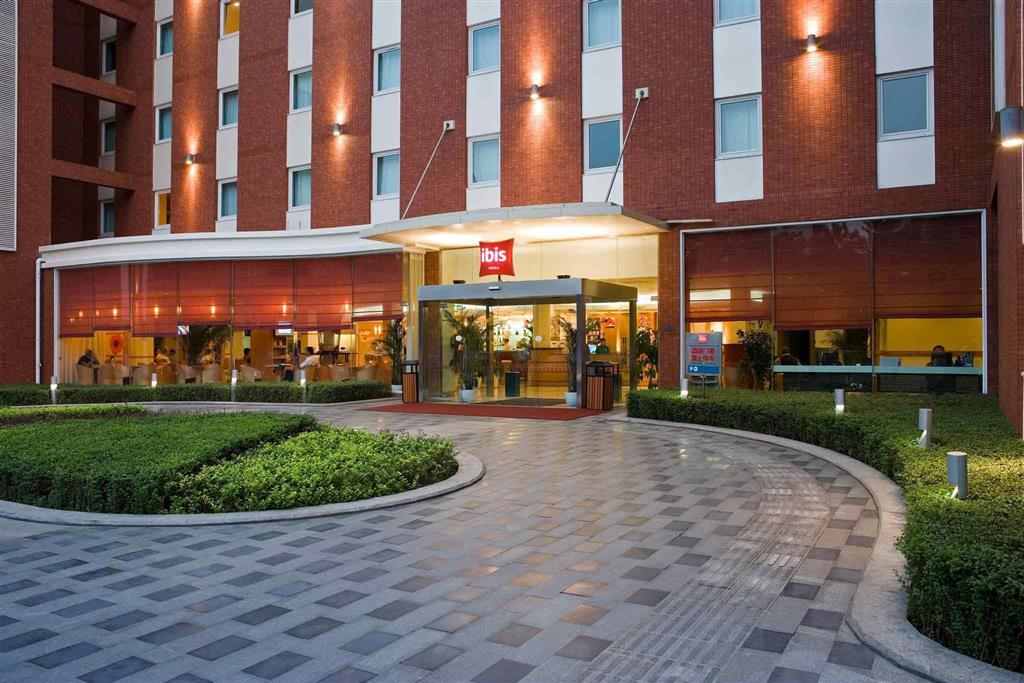 Ibis Chengdu Yongfeng Hotel Esterno foto